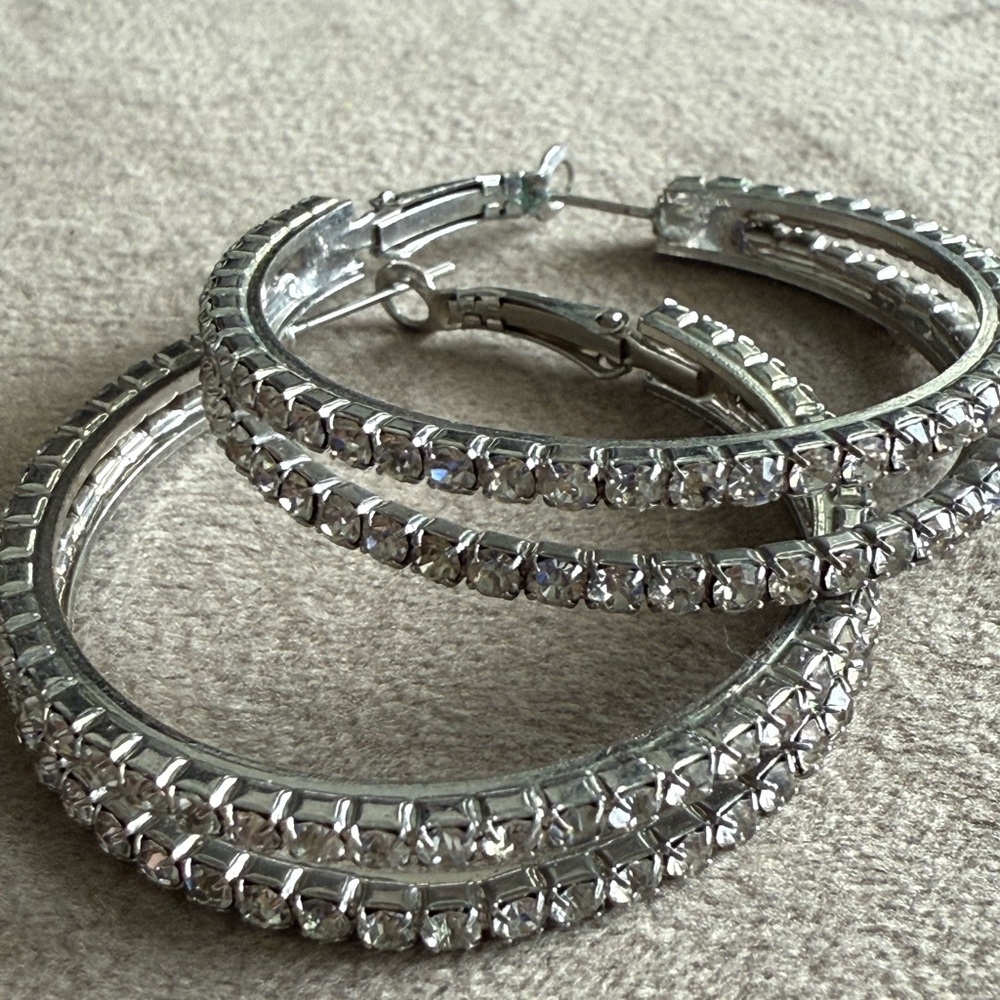 Elegant Silver Hoop Earrings - Picture 2 of 4
